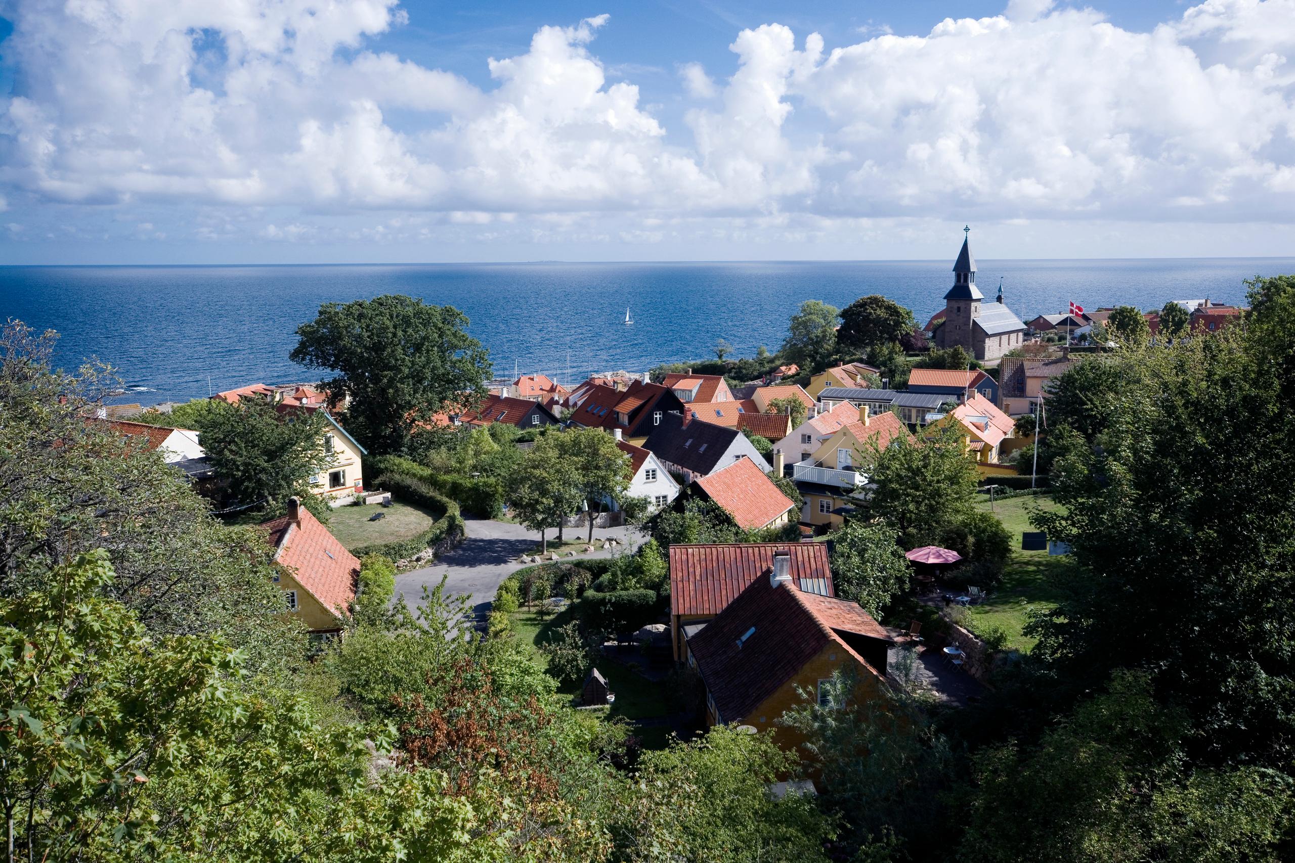 huse med udsigt til vand